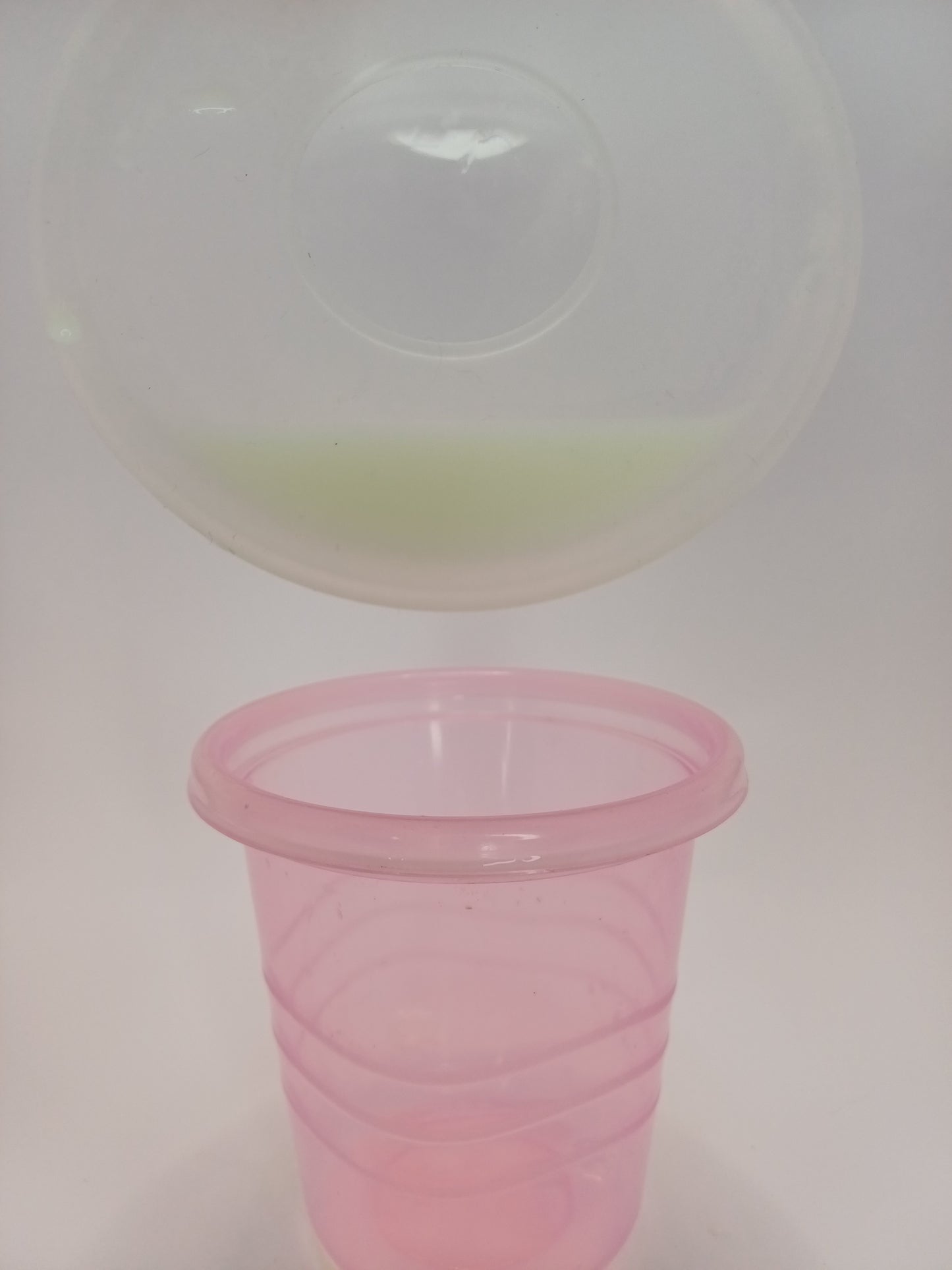 Milk collector cups, breast milk shells, silicon reusable breast pads