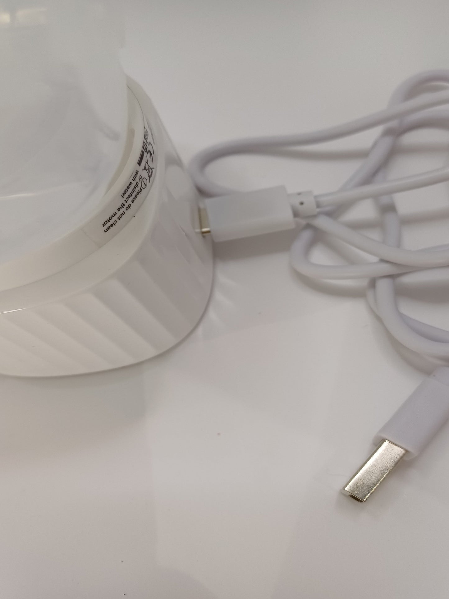 Hands Free Chargeable breast Pump